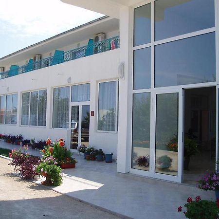 Sani Family Hotel Byala  Exterior photo